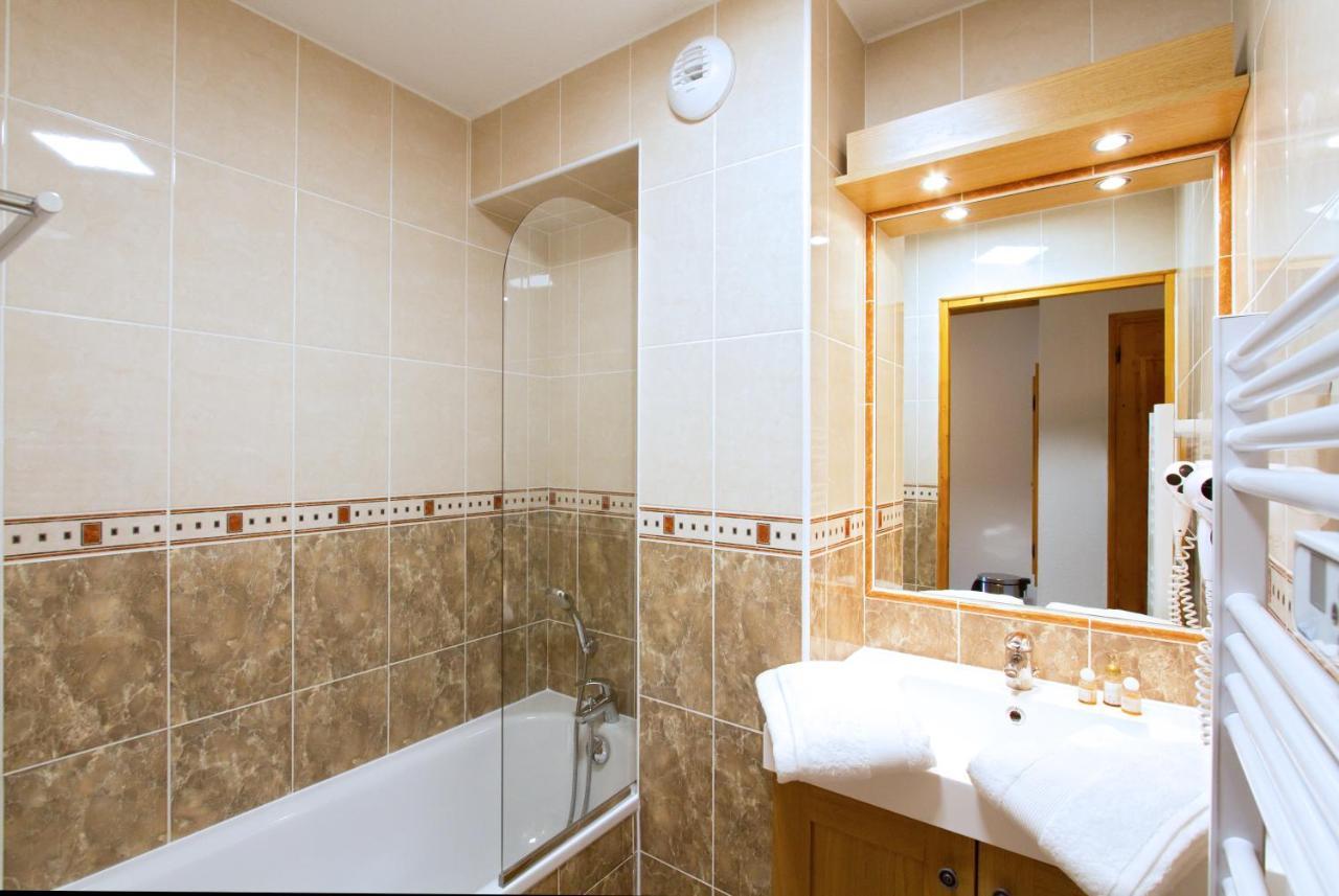 Three-Bedroom Apartment,1021876597:JPEG