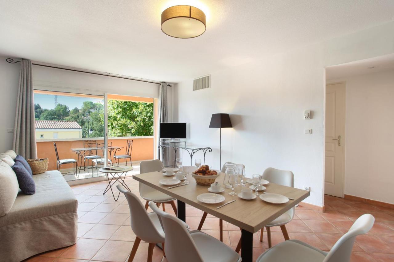 Two-Bedroom Apartment,1023303508:JPEG
