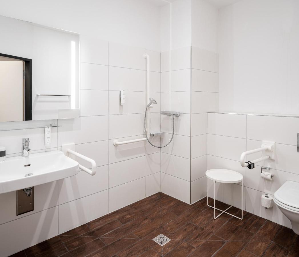 1 Bedroom Apartment with Sofa Bed,1106295300:JPEG