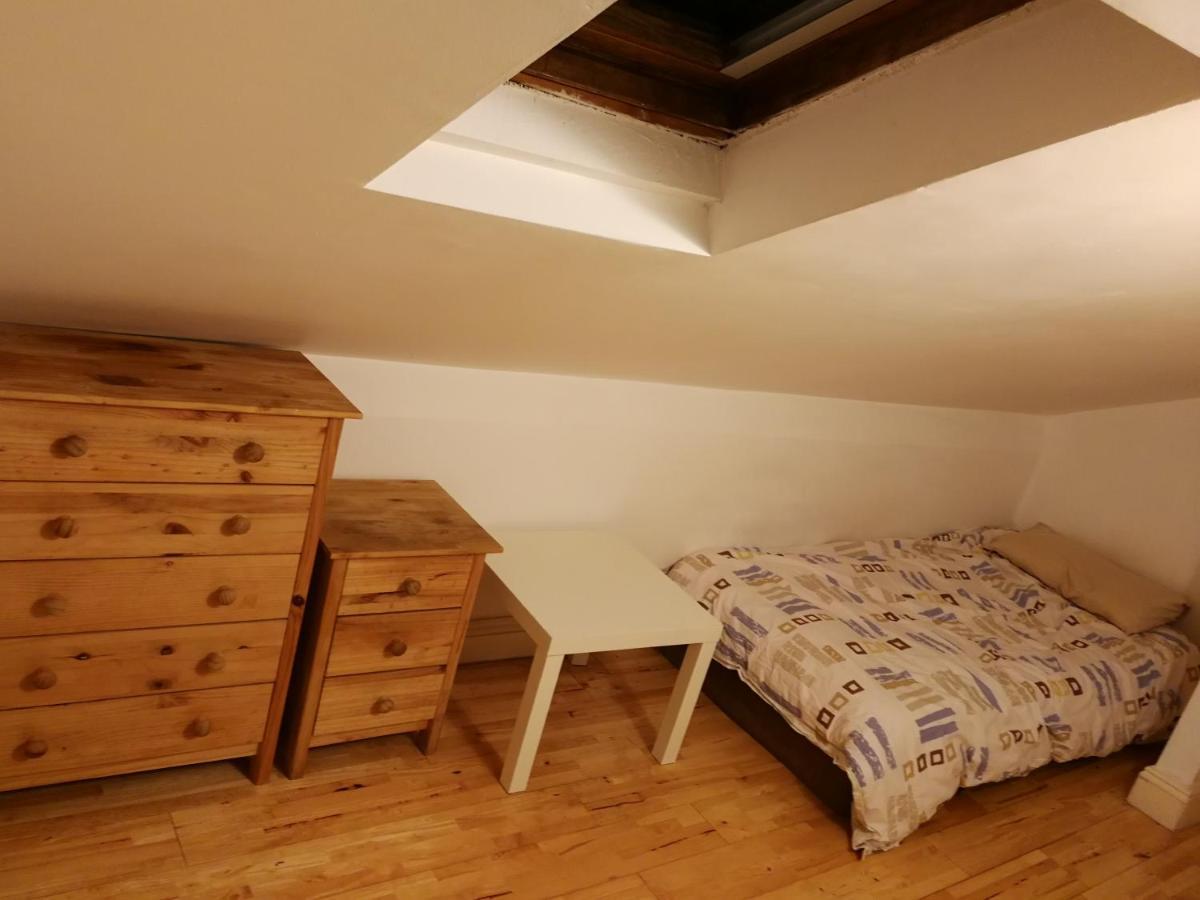 Single Room,1032418904:JPEG