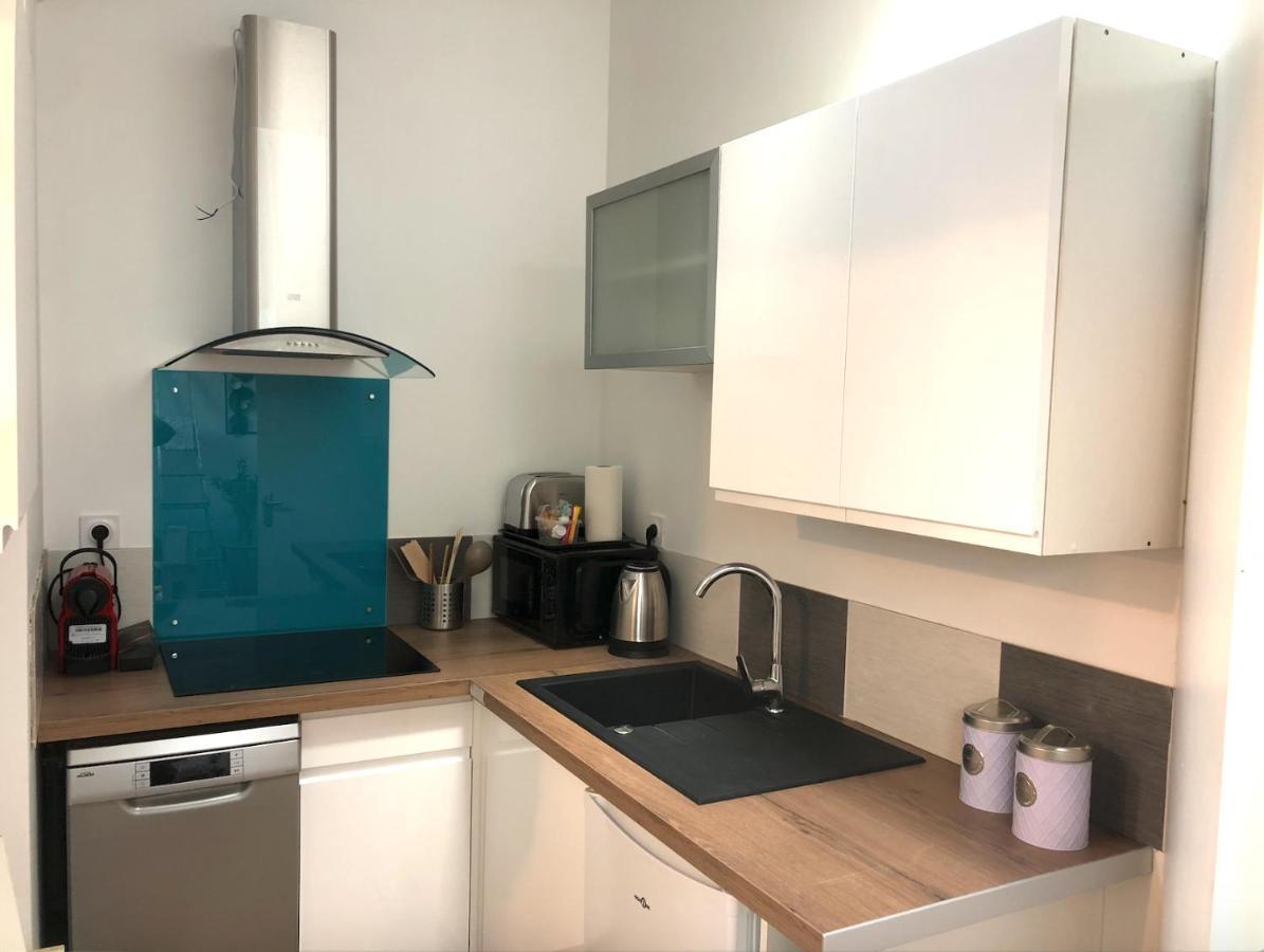 One-Bedroom Apartment,1569300857:JPEG