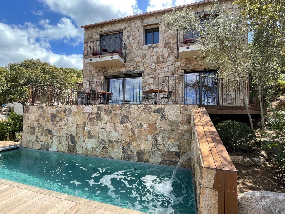 Suite - Vue sur Mer - Piscine Commune