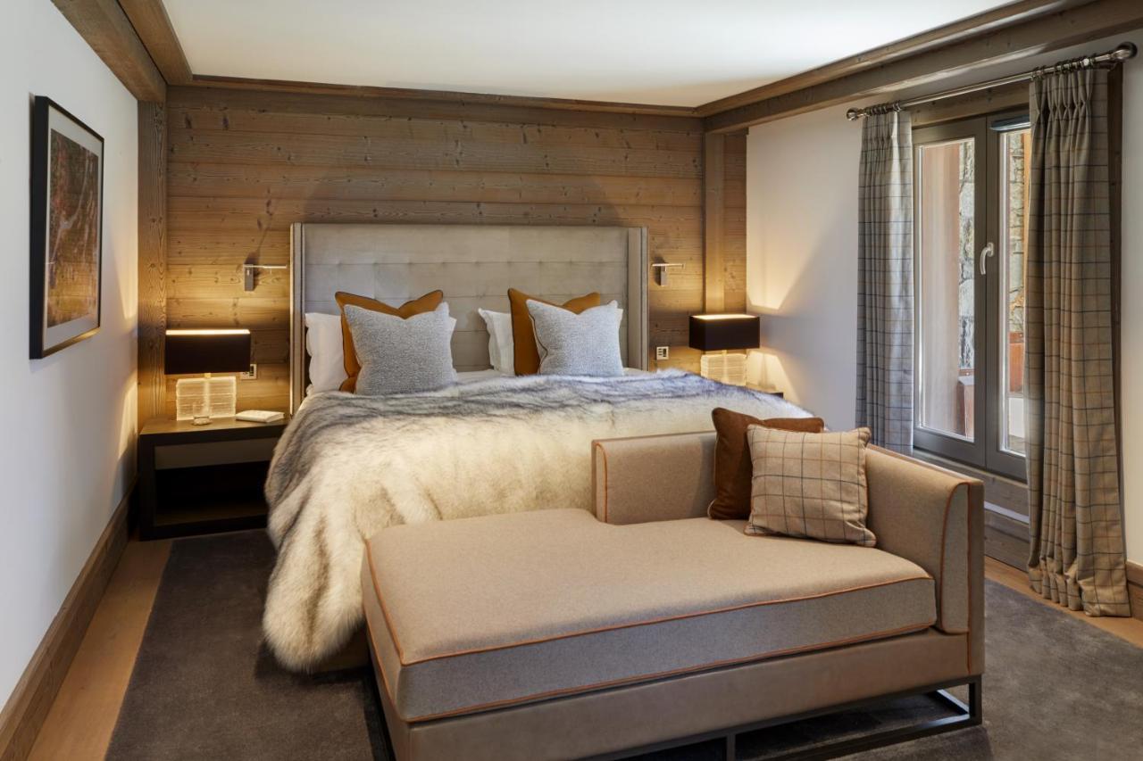 FIVE-BEDROOM PRESTIGE RESIDENCE