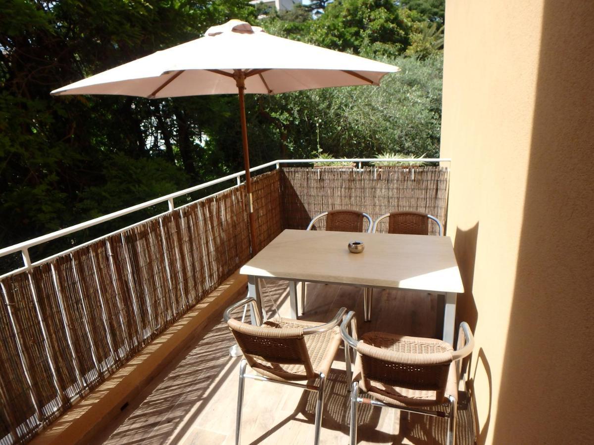 One-Bedroom Apartment with Terrace (3 Persons - West View),1705594365:JPEG