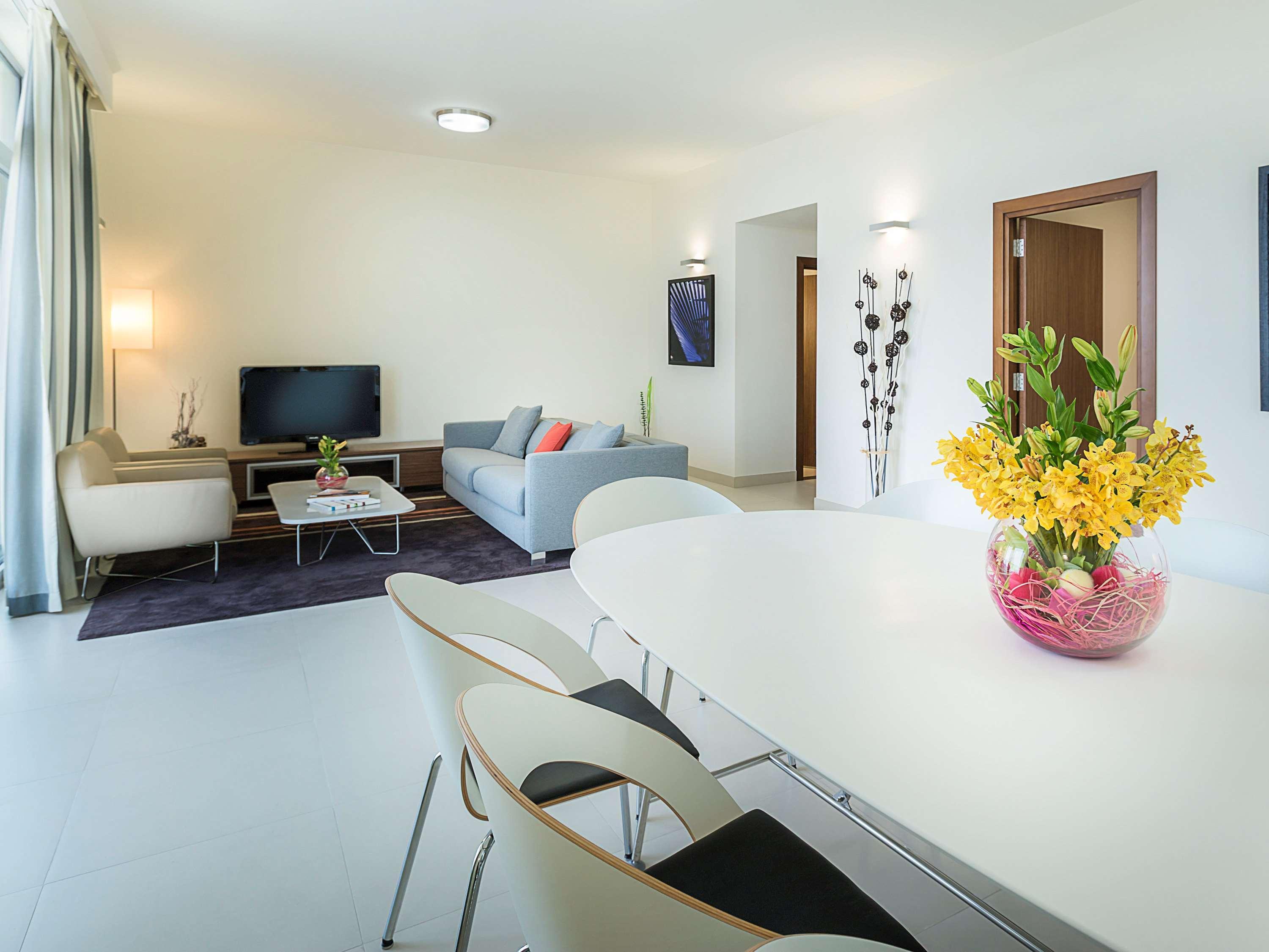Executive One-Bedroom Apartment Balcony