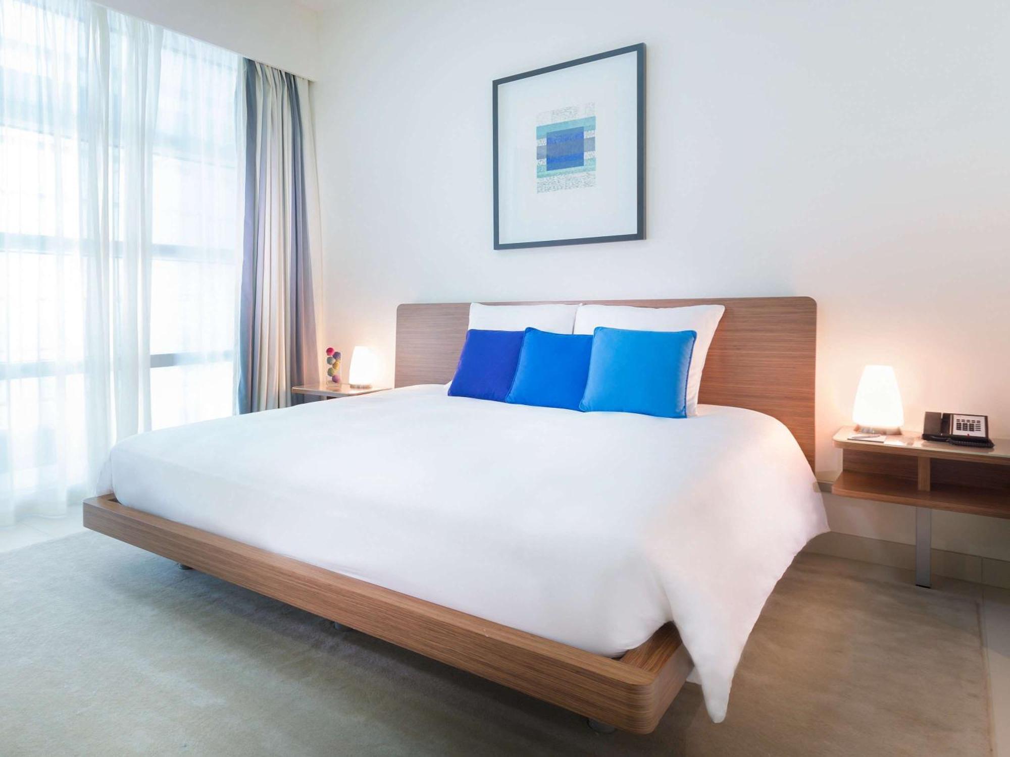 Executive One-Bedroom Apartment Balcony