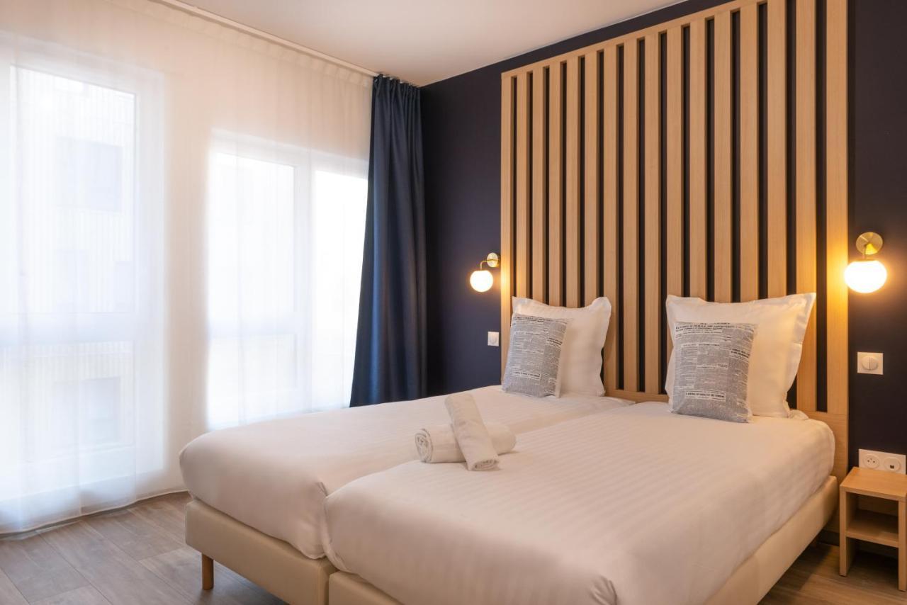 Twin Studio with Terrace,1298956591:JPEG