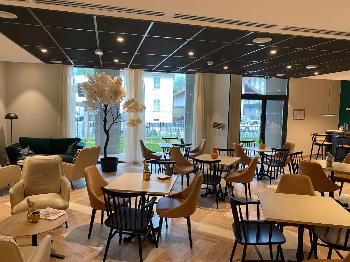 Two-Bedroom Apartment,1389416978:JPEG