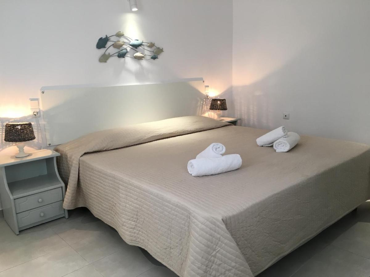 Chambre Double – Vue sur Cour