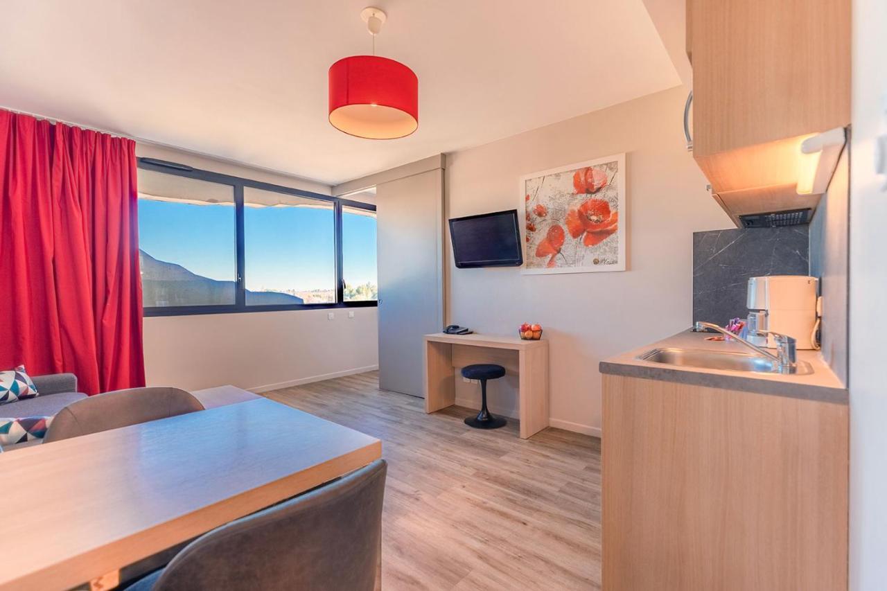 Appartement Une Chambre