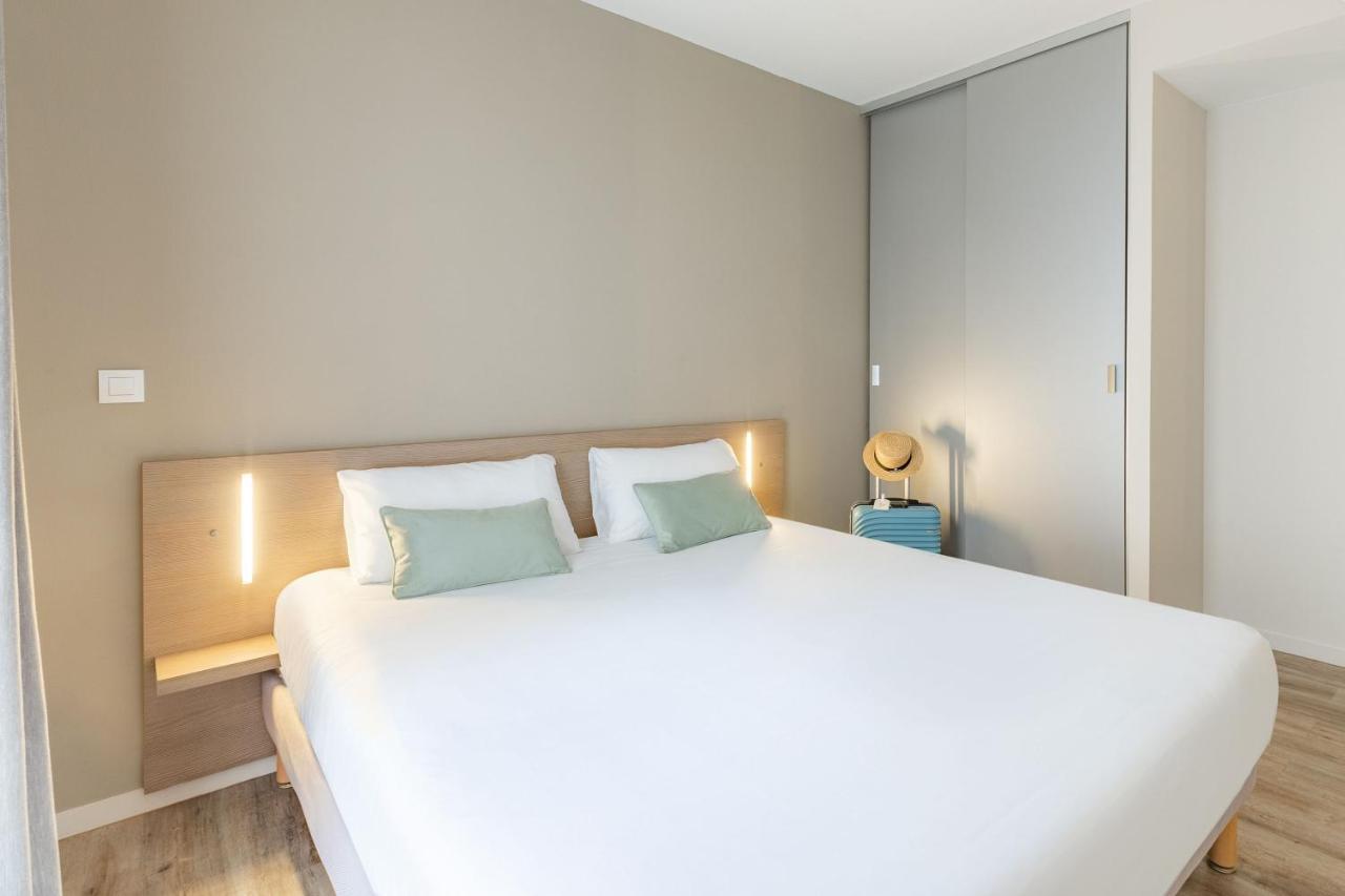 Two-Bedroom Apartment,1397482916:JPEG