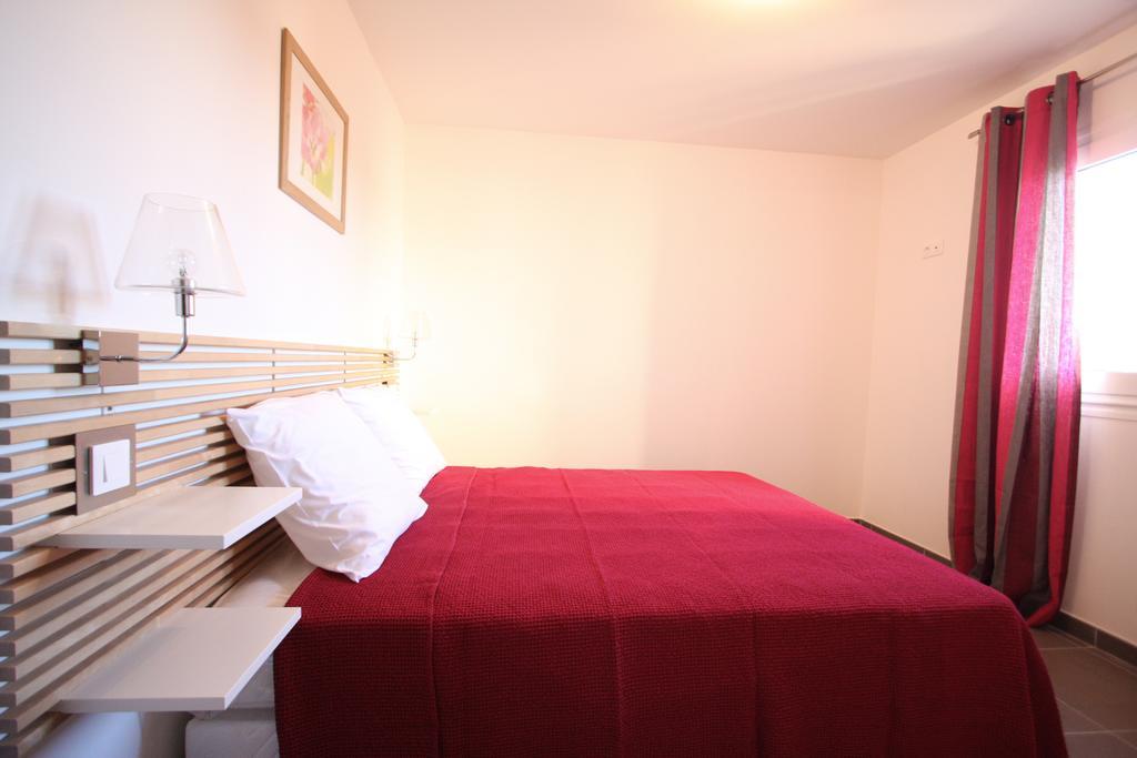Apartment with Terrace,141122196:JPEG