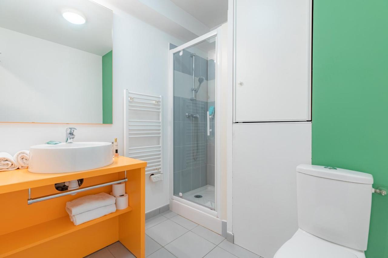 One Bedroom Apartment