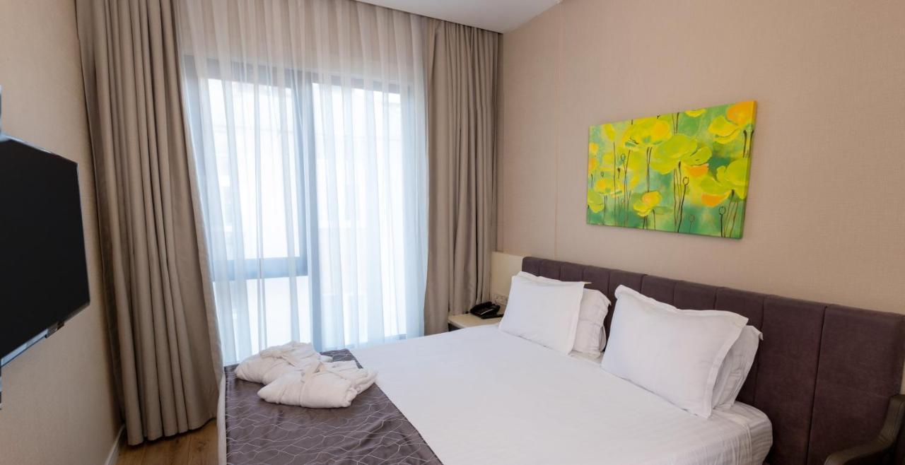 Standard Double Room,1421706357:JPEG