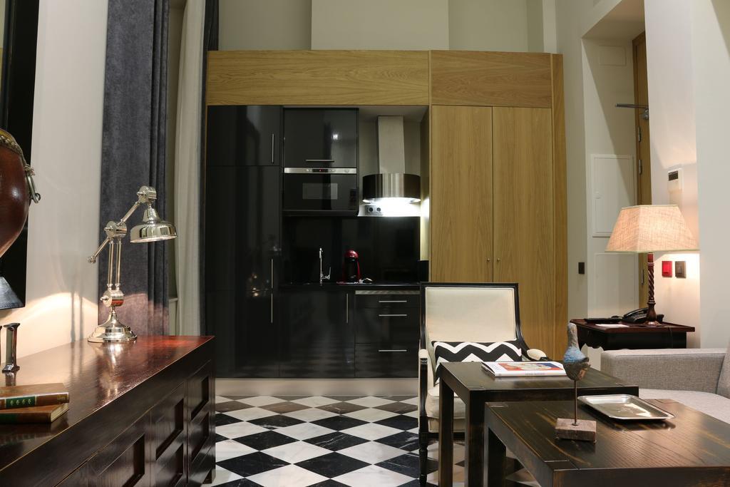 Deluxe One-Bedroom Apartment - Ground Floor,150638842:JPEG