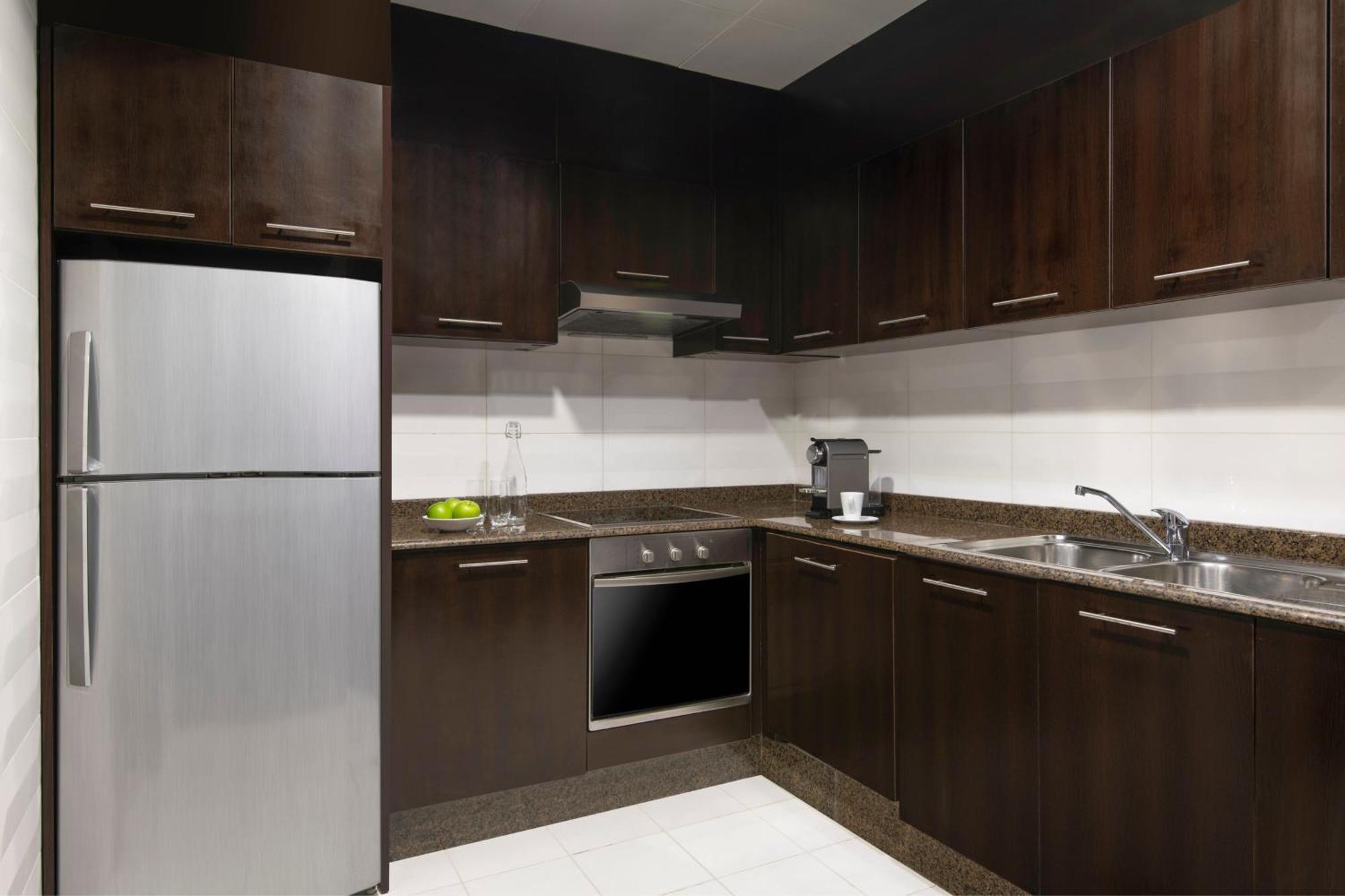 Premier 1 Bedroom Apartment,1539301417:JPEG