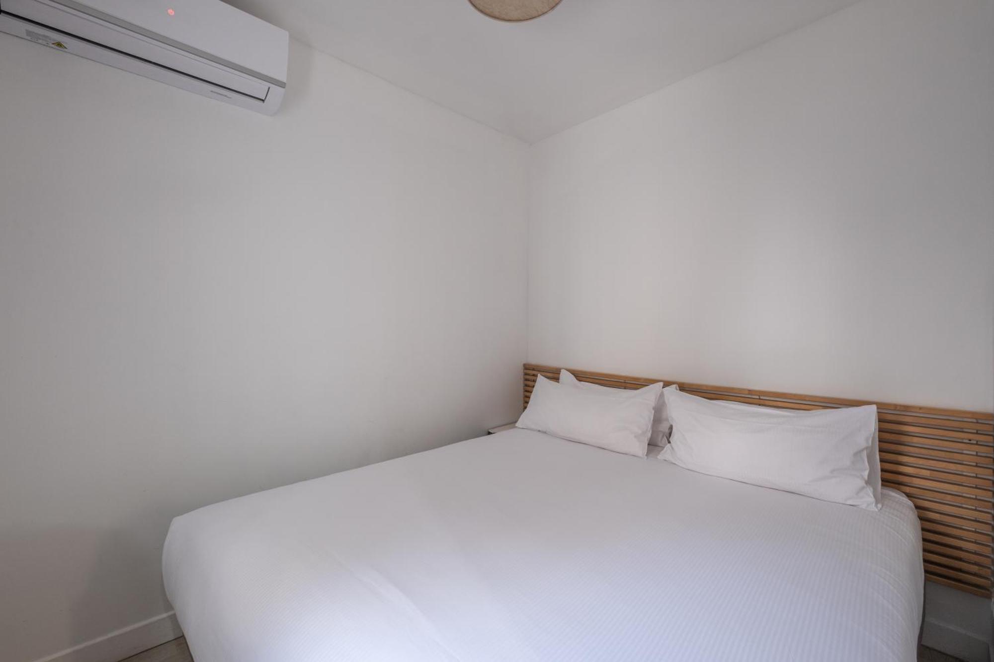 One Bedroom Apartment,1539600145:JPEG