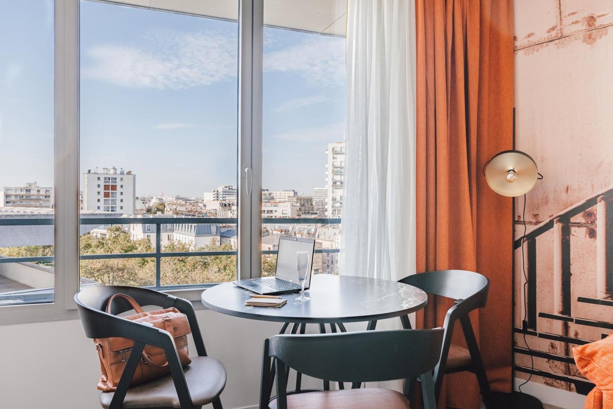 One-Bedroom Apartment,1539736405:JPEG