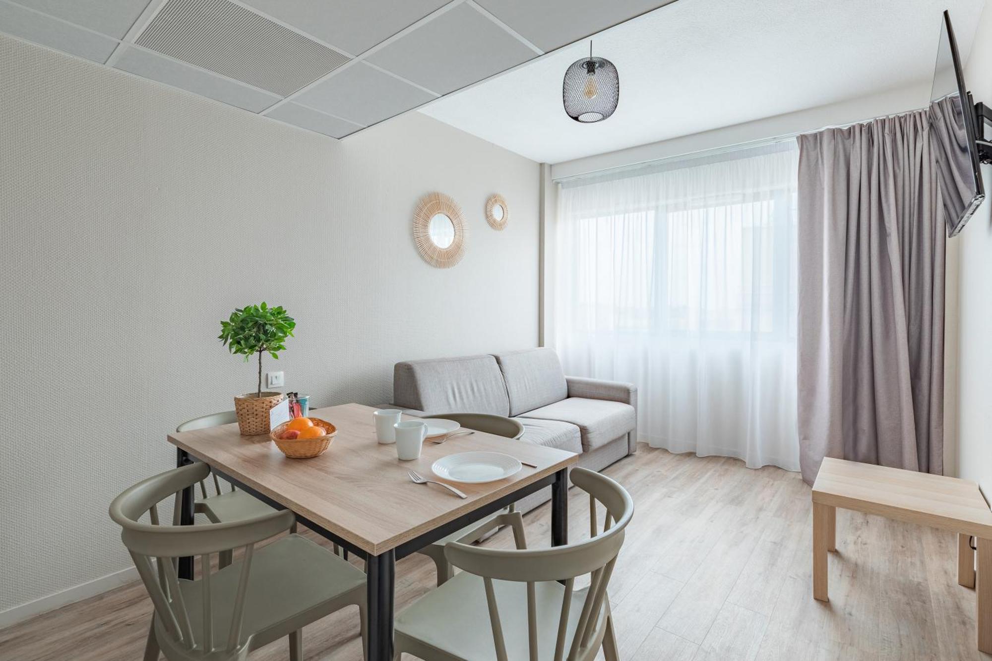 Superior Apartment