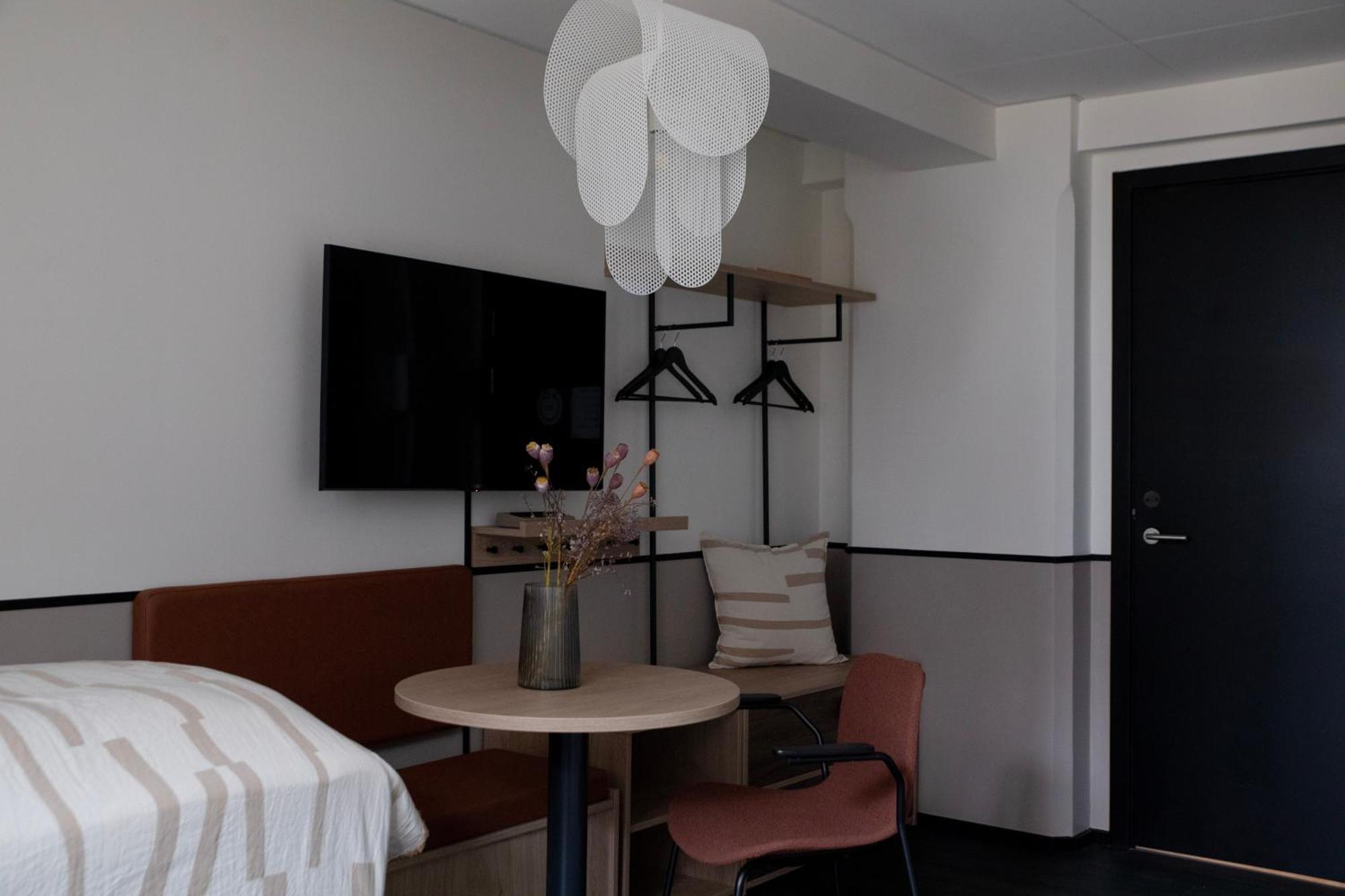 Compact Studio - Petit Double avec Cuisine