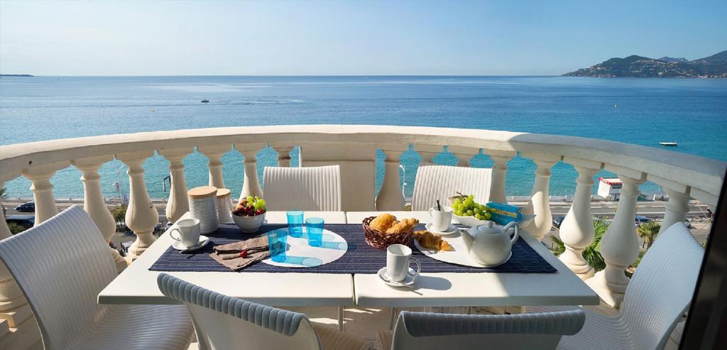 Appartement 2 Chambres Supérieur avec Vue sur la Mer (6 Adultes)
