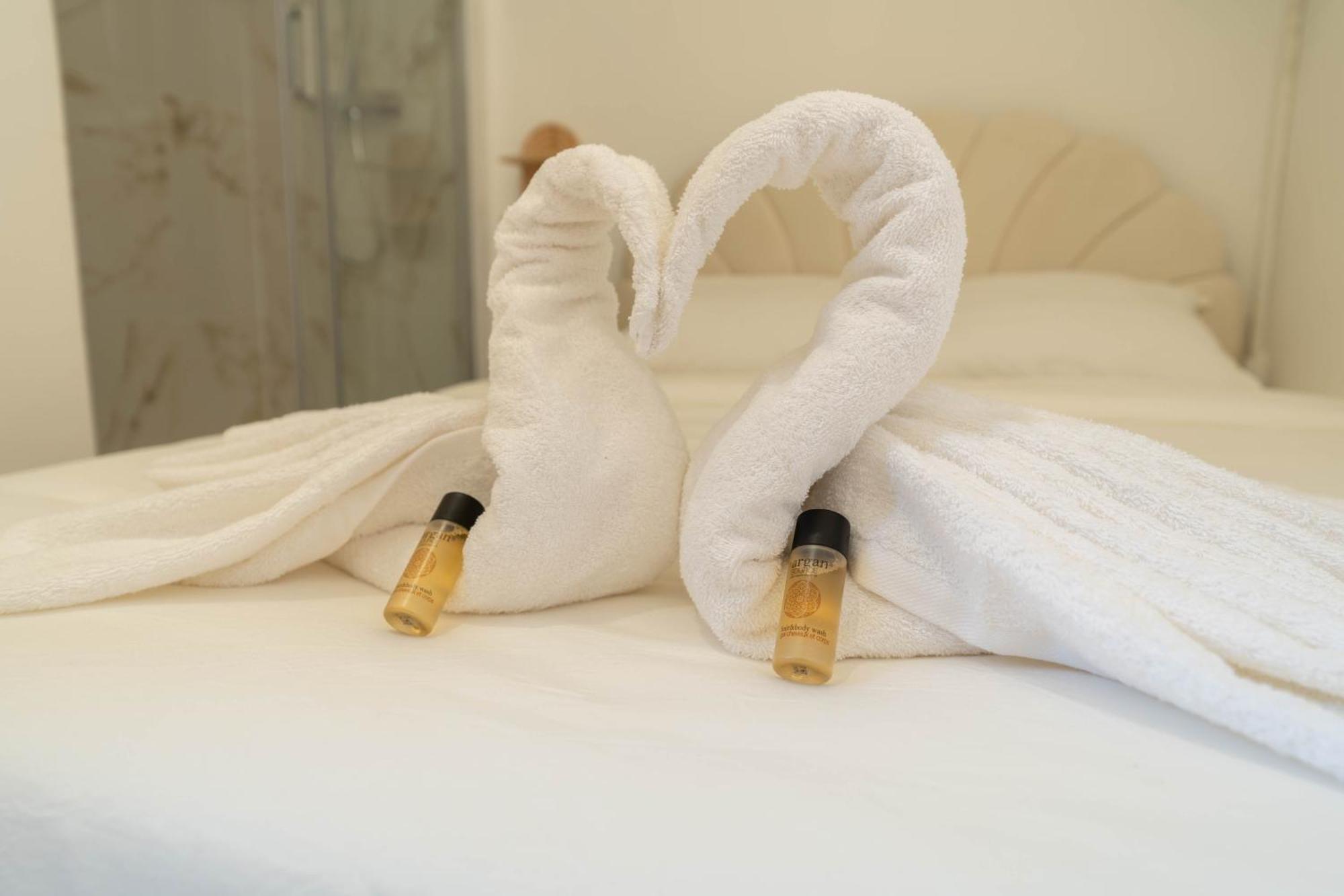 Studio,1604753838:JPEG