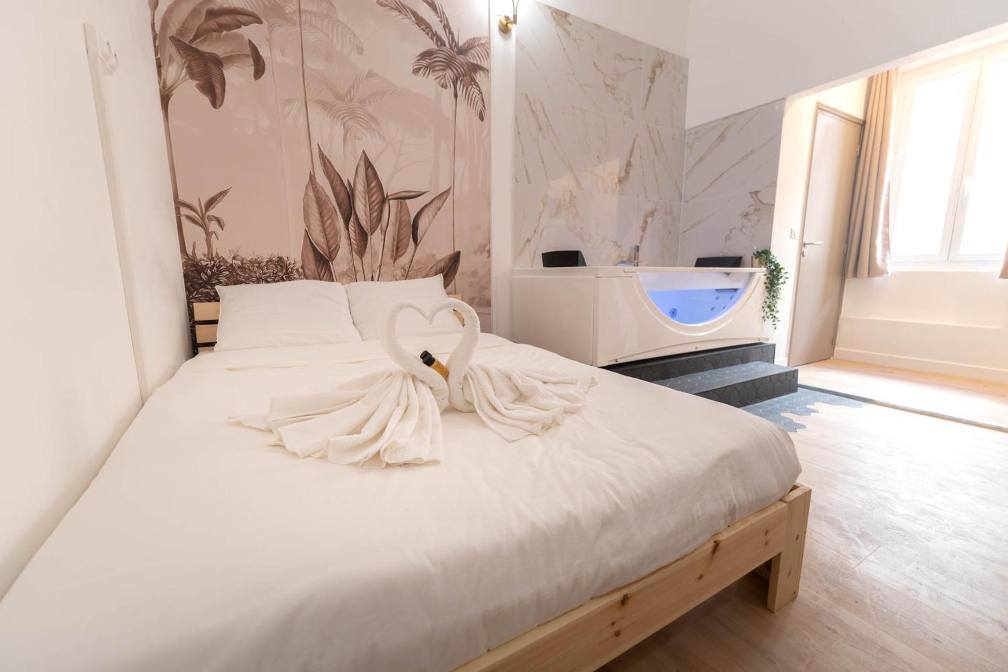 Studio avec Baignoire Spa