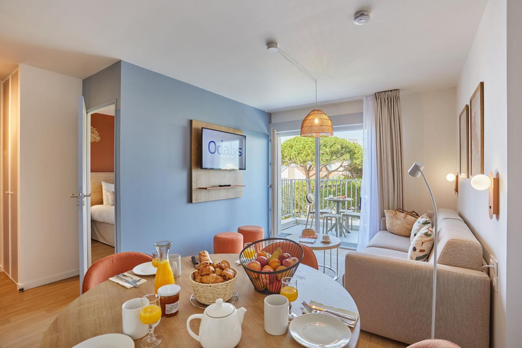 One-Bedroom Apartment,1606187294:JPEG