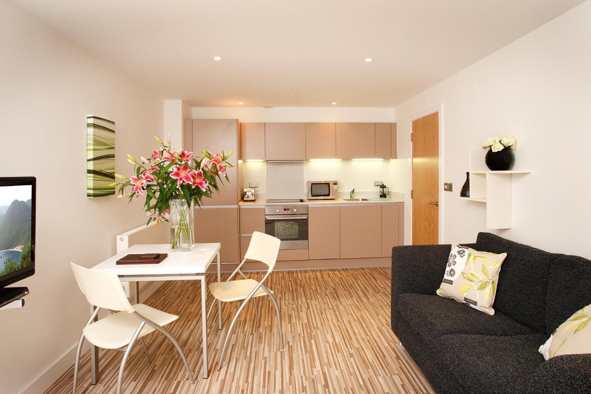 One-Bedroom Apartment,1606573064:JPEG