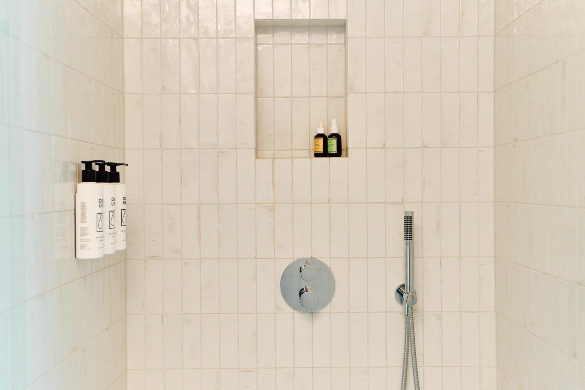 Suite de Luxe avec Baignoire