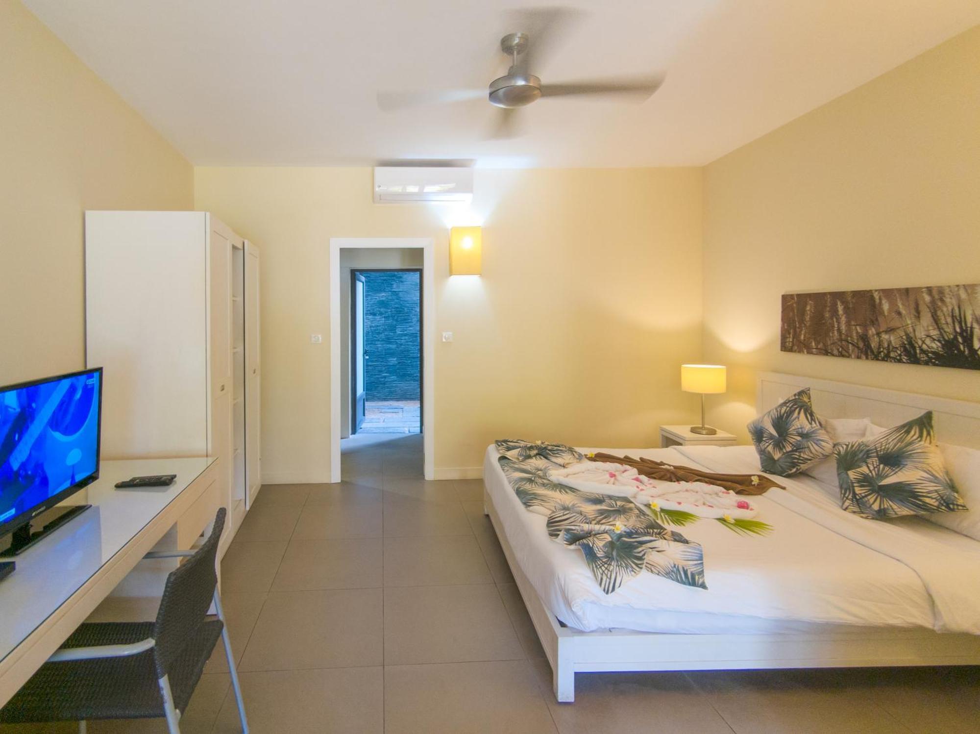 Studio,1627221928:JPEG