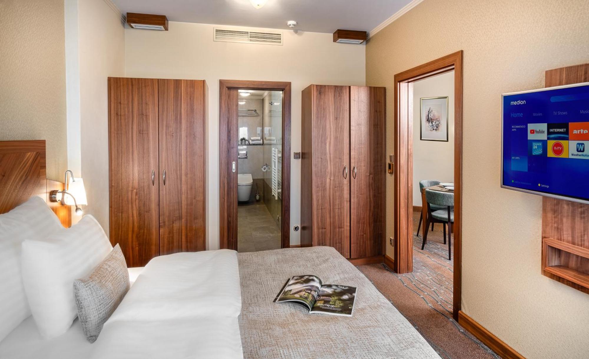 One-Bedroom Apartment,1639471064:JPEG