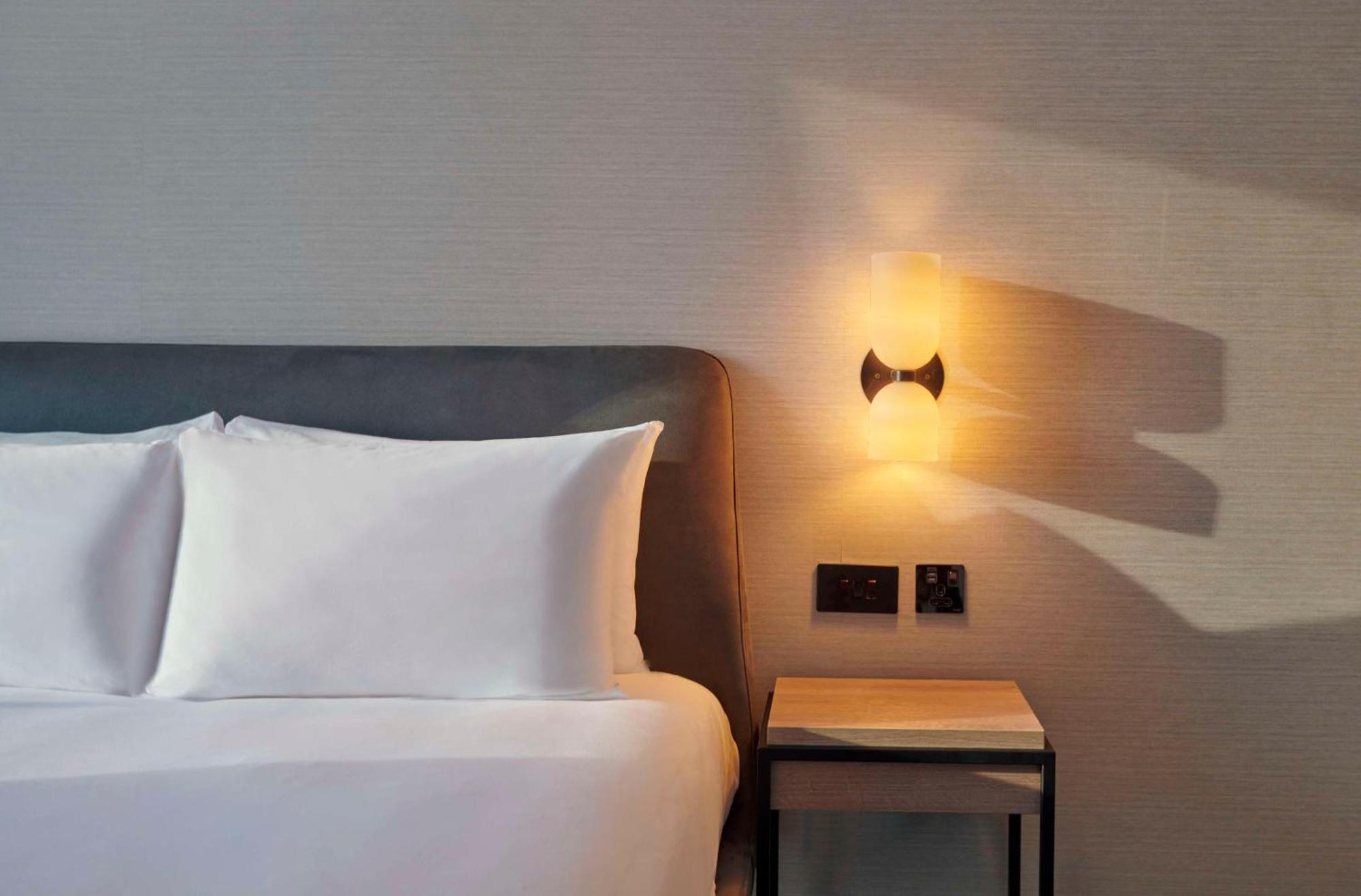 Studio Lit King-Size avec Kitchenette - Accessible aux Personnes à Mobilité Réduite