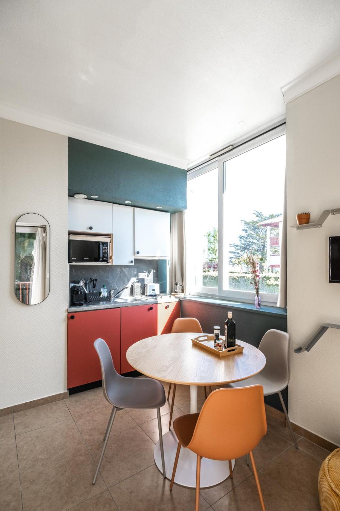 Standard Studio,1658900675:JPEG