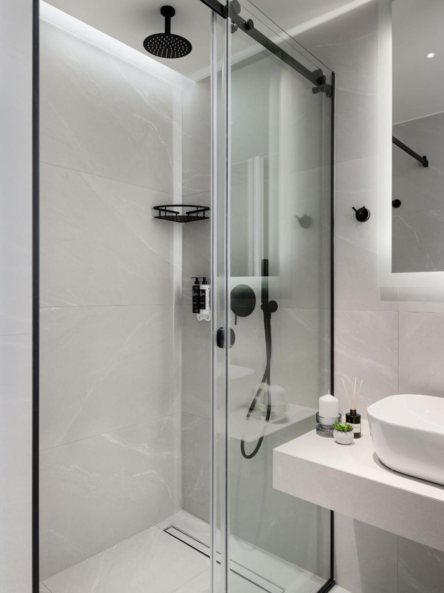 Standard King Room,1665315174:JPEG