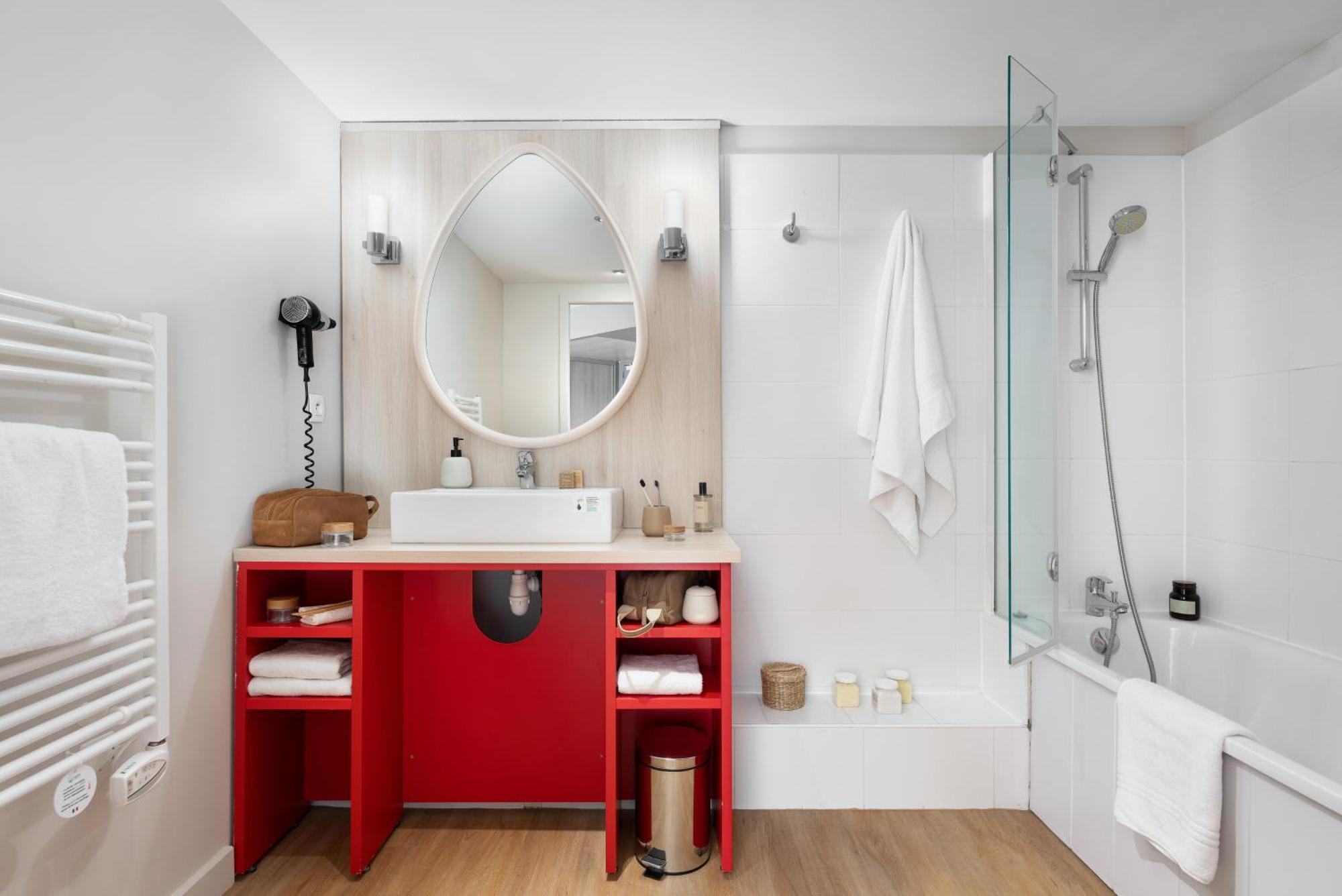 Superior Studio (2 people),1669813465:JPEG