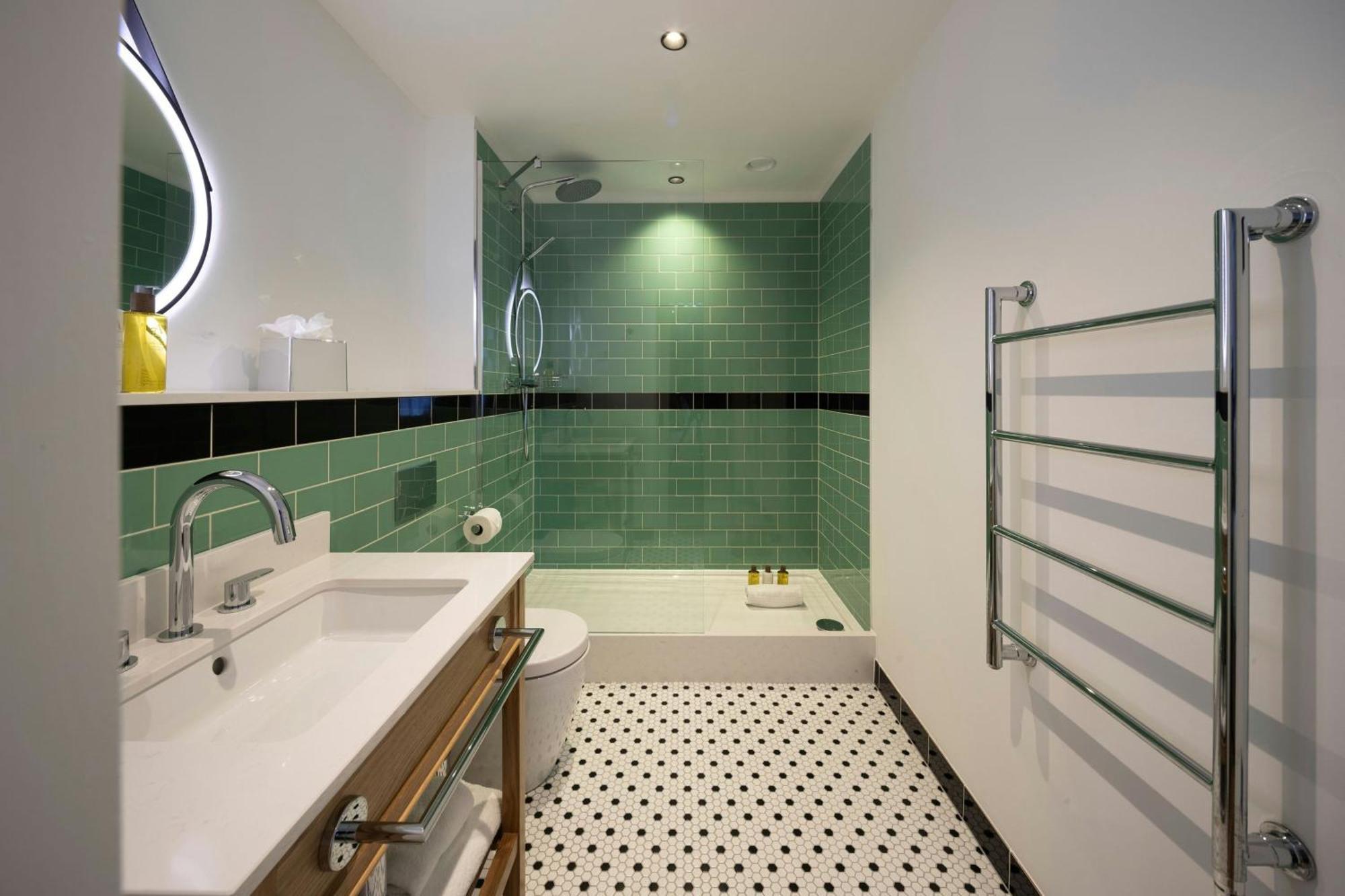 One-Bedroom Loft Double Suite with Sofa Bed and City View,1687479053:JPEG