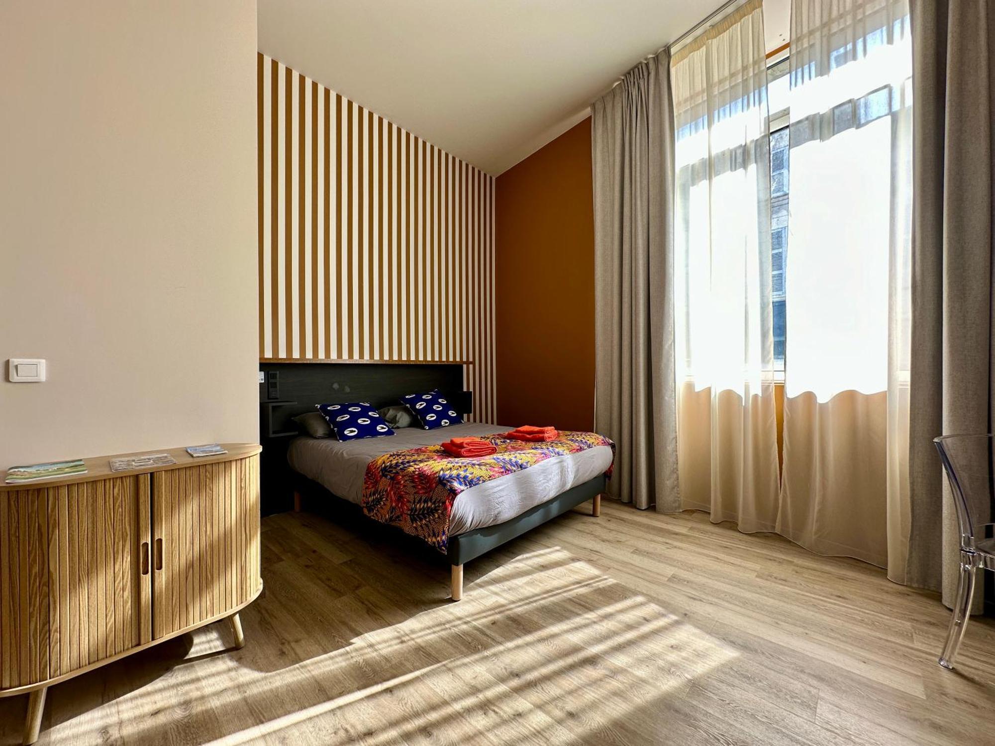 Superior Studio,1708938122:JPEG