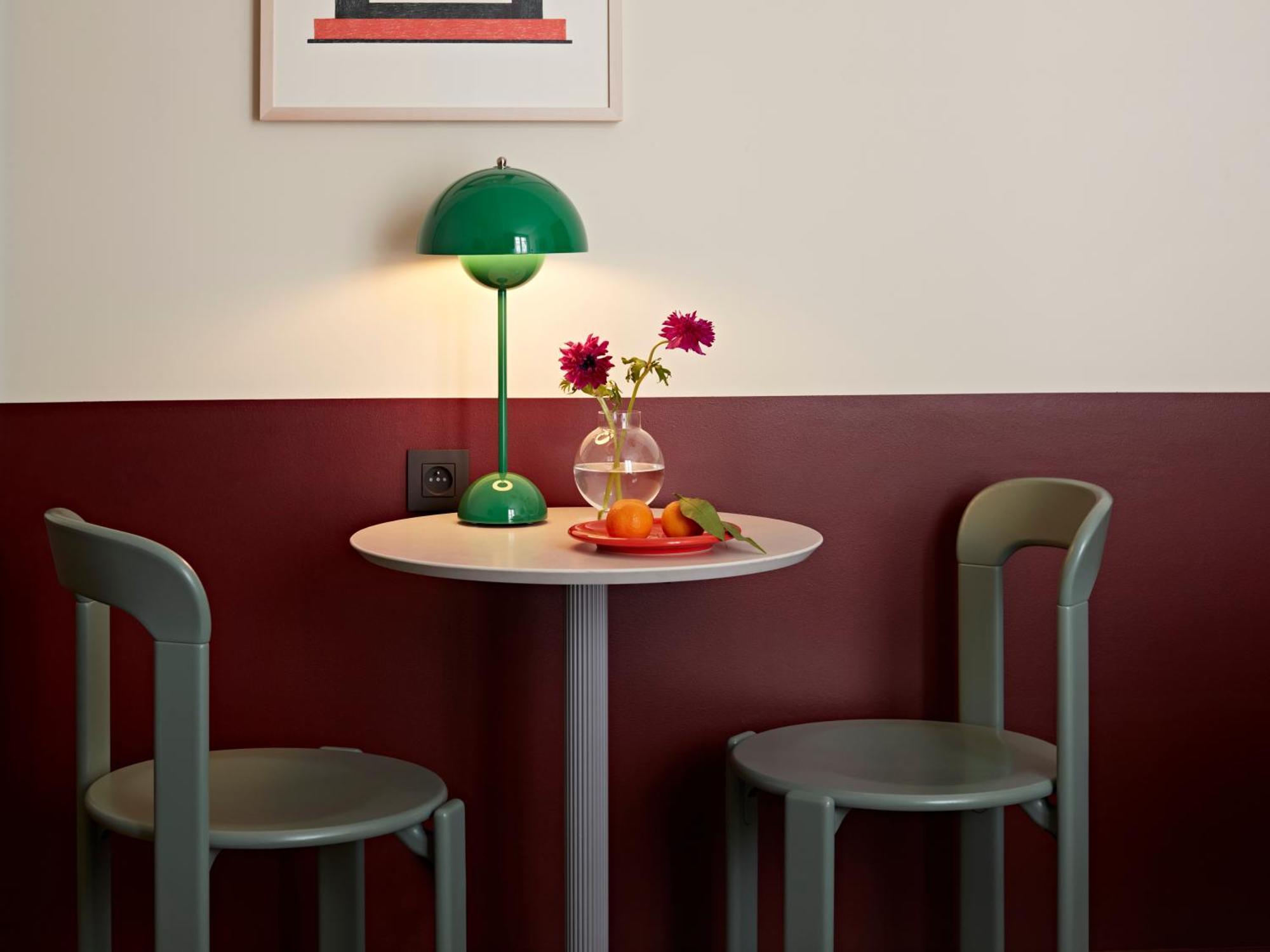 Studio Moyen avec Kitchenette