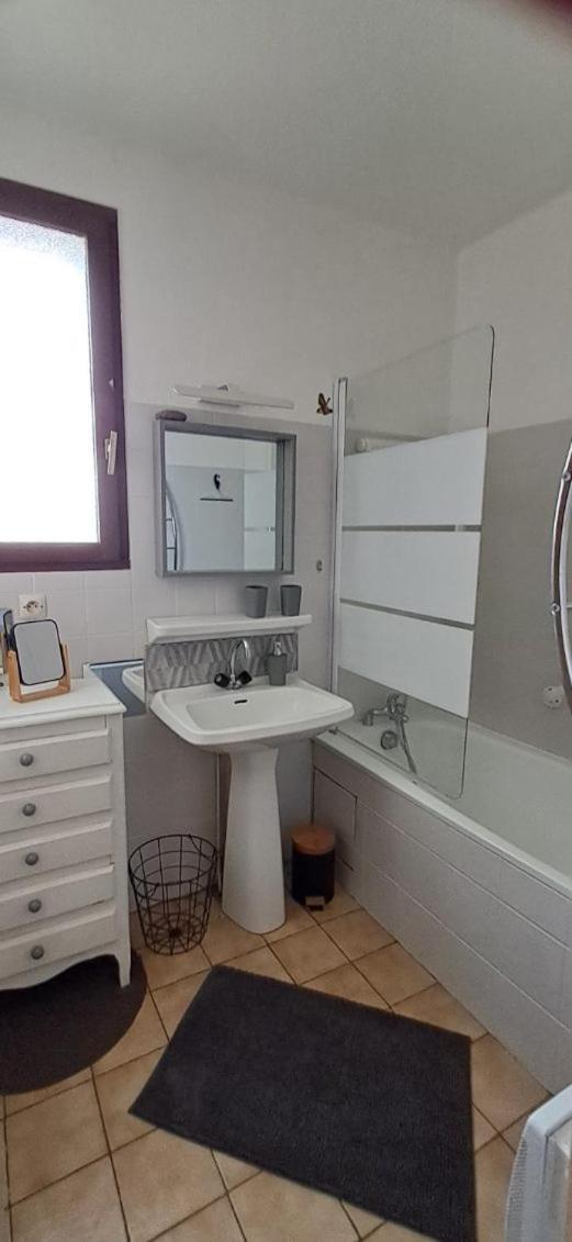 Twin Room with Terrace,1746928511:JPEG