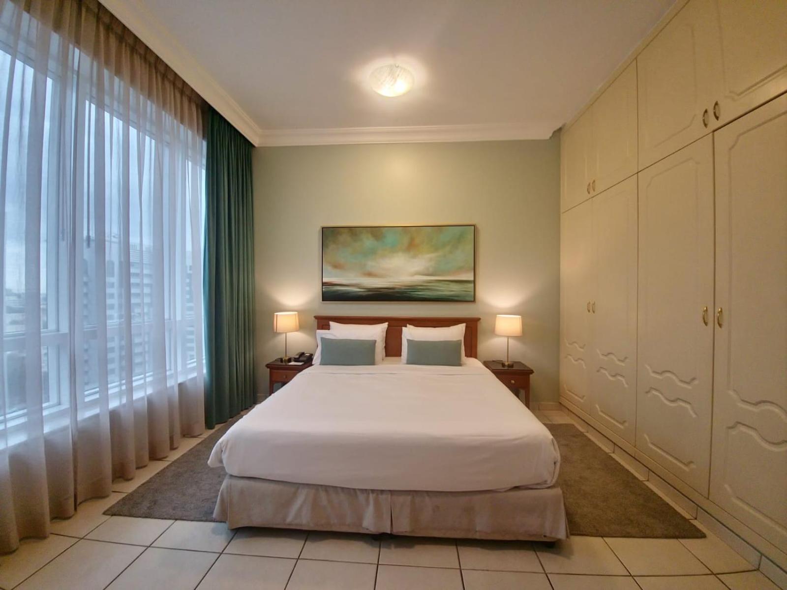 Superior One-Bedroom Apartment