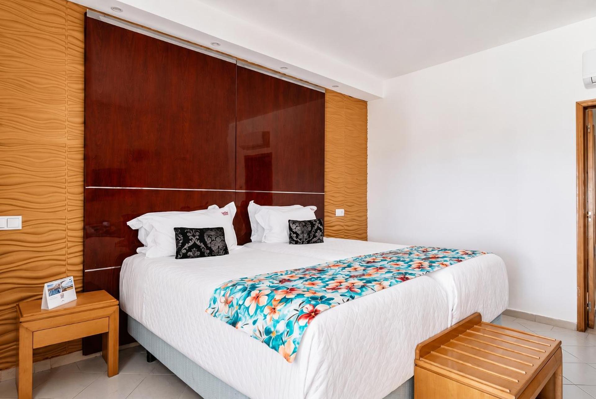 Hébergement 1 Chambre Junior Standard (2 Adultes)
