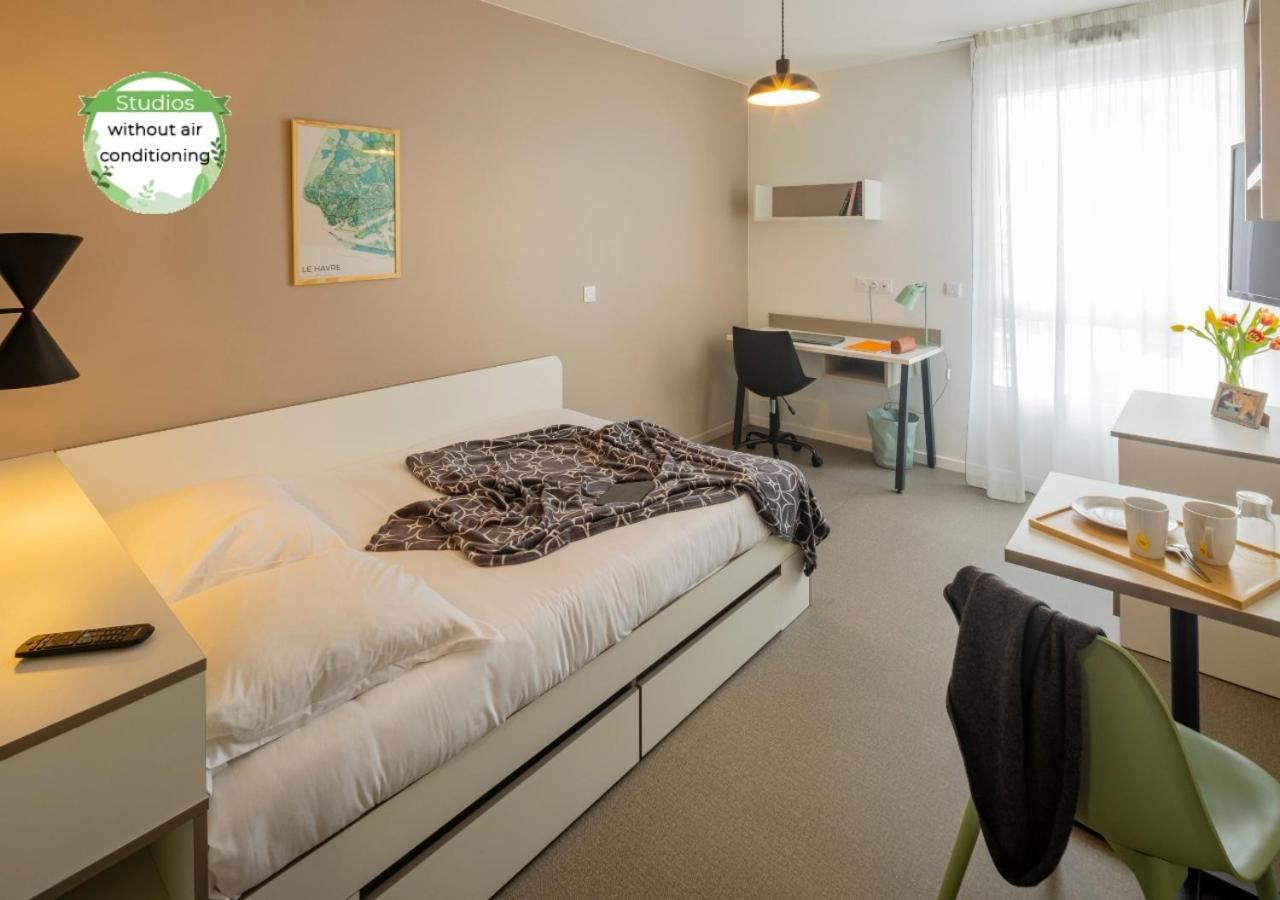 Economic Studio Double Bed