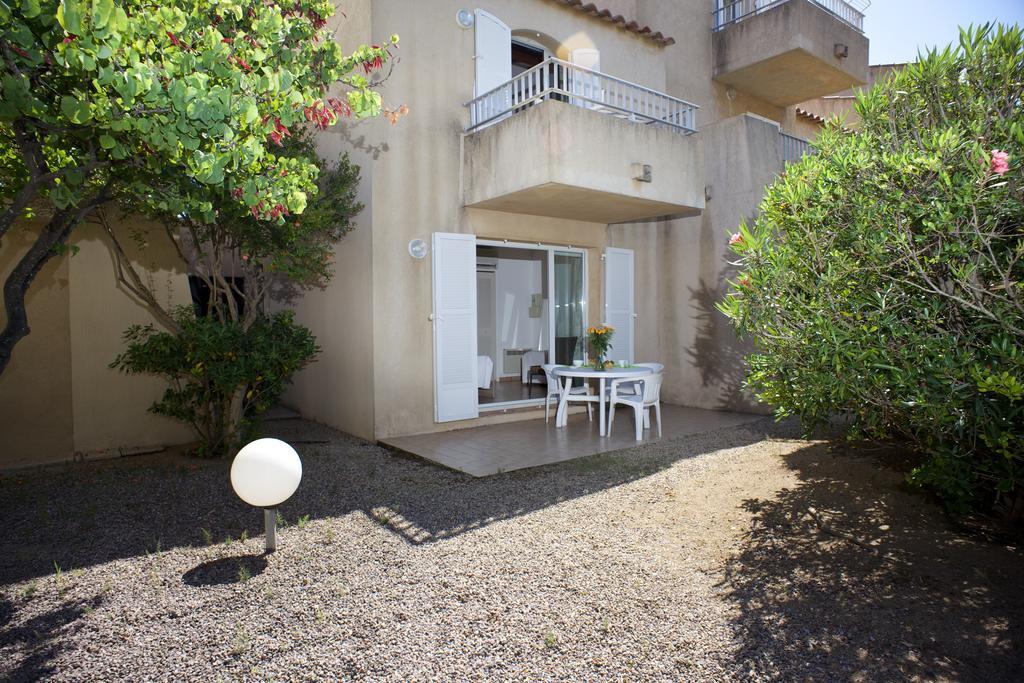 Apartment with Terrace,253888641:JPEG