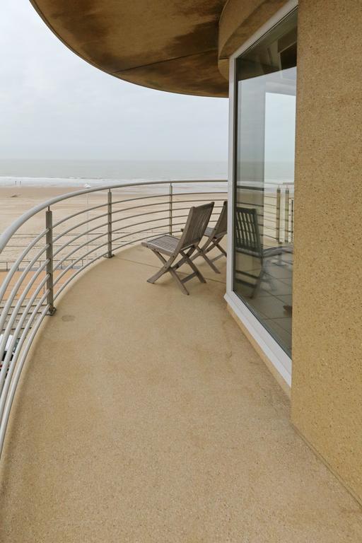 Superior Two-Bedroom Apartment side seaview XL,273090325:JPEG