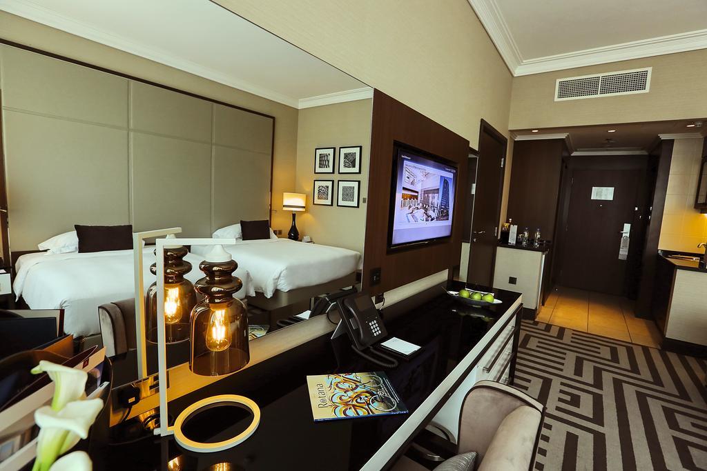 Guest Room - Twin Beds,685237812:JPEG