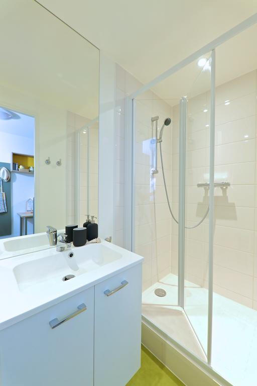 Standard Studio,433045200:JPEG