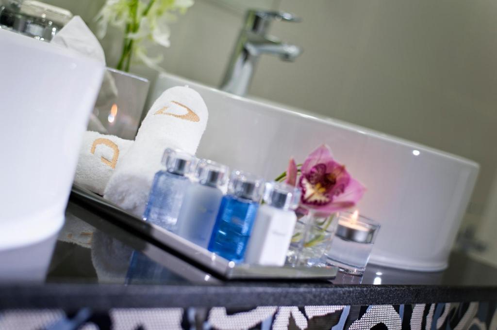 City View Deluxe Room King,1212295777:JPEG