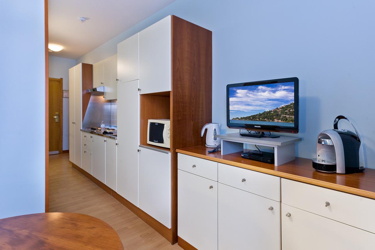 Studio with Balcony and Sea View,630365049:JPEG