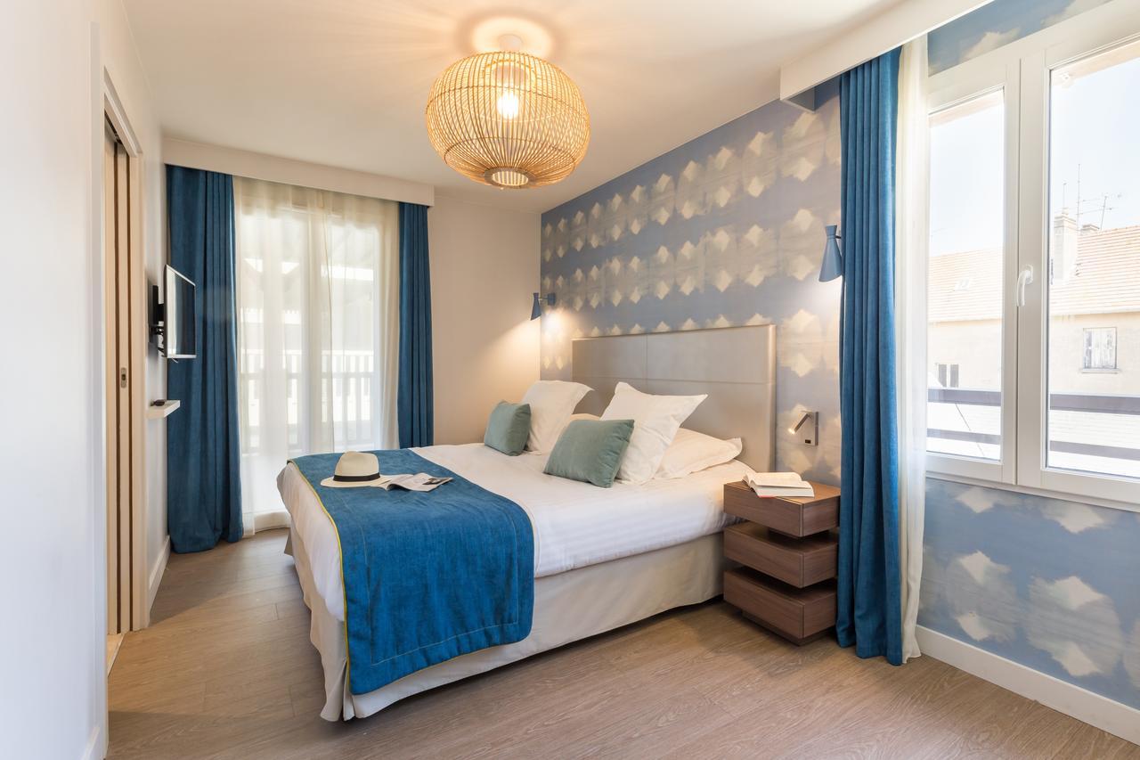 Three-Bedroom Apartment with Terrace or Balcony (8 People) - Capitanierie Buildings,718698703:JPEG